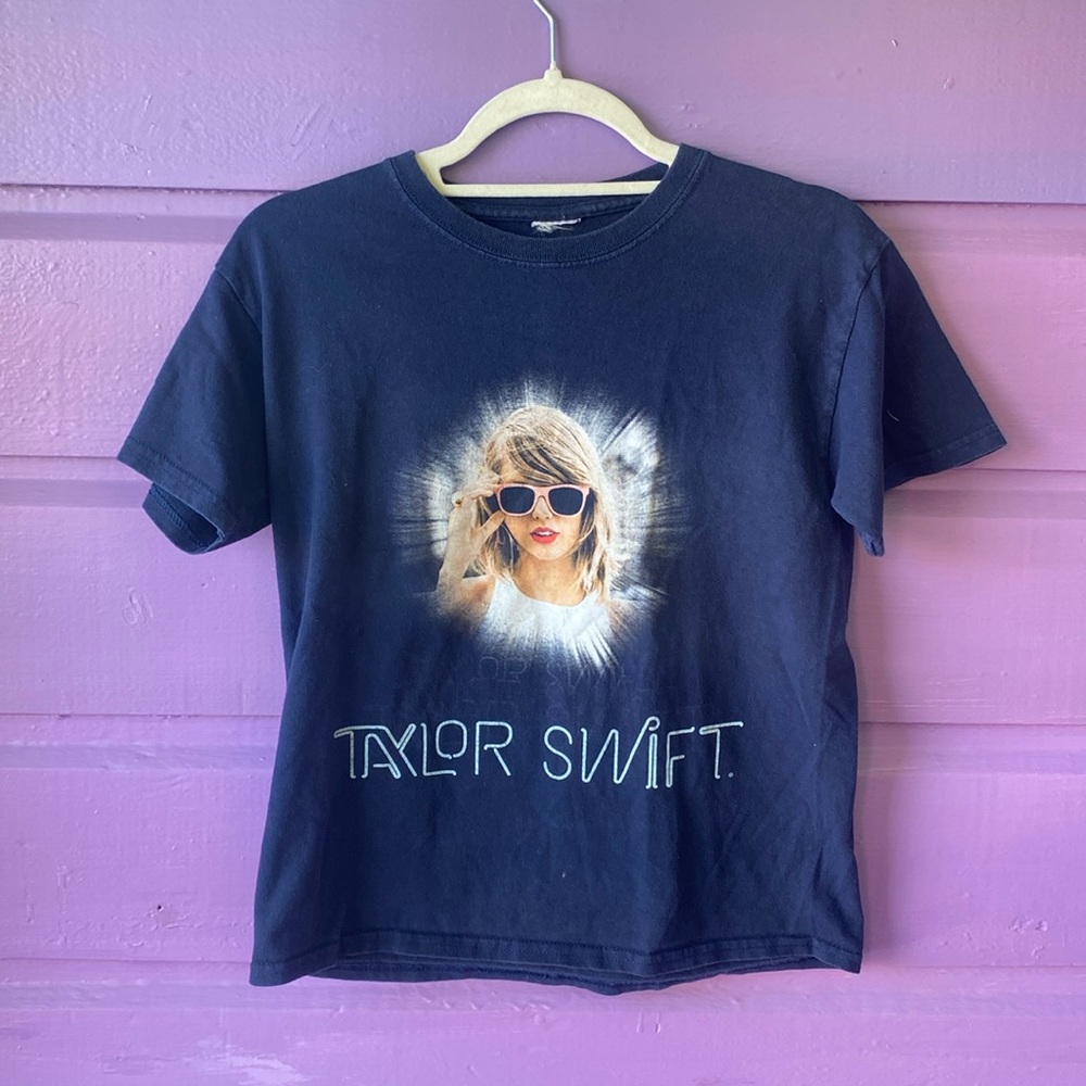 Taylor Swift 1989 Official Concert T-Shirt Size Small